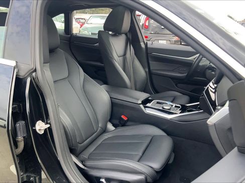 Used 2024 BMW i4 eDrive40 image 8