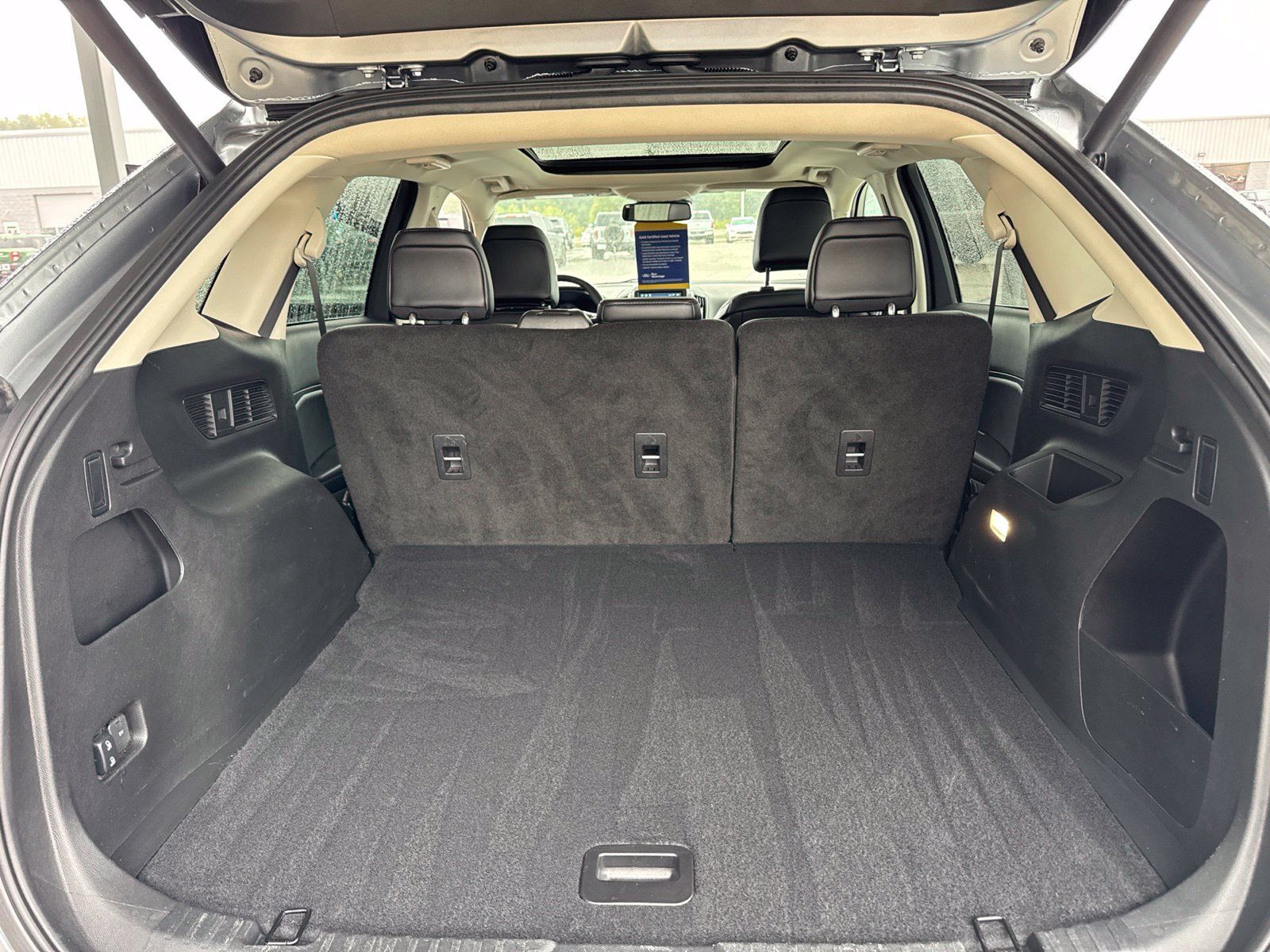 Certified 2024 Ford Edge SEL w/ Convenience Package AWD/4WD image 40