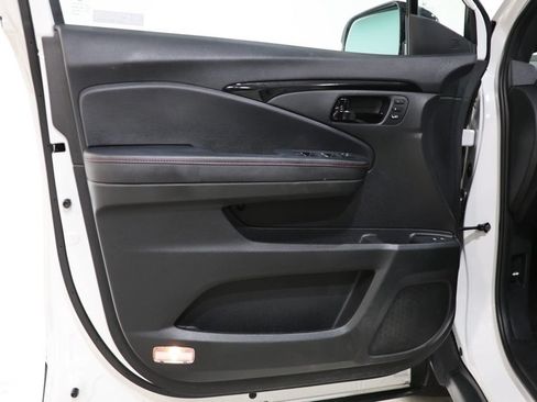 Used 2024 Honda Passport Black Edition image 20