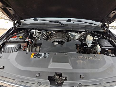 Used 2018 Chevrolet Tahoe LT image 29