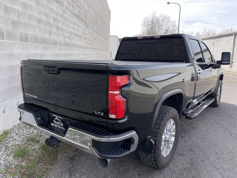Used 2025 Chevrolet Silverado 3500 LTZ w/ LTZ Plus Package AWD/4WD image 7