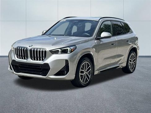 Used 2025 BMW X1 xDrive28i AWD/4WD image 10
