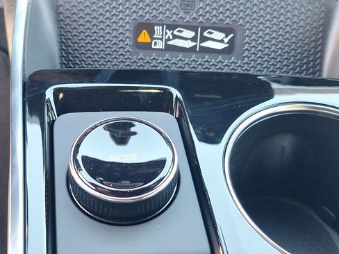 New 2026 Chevrolet Equinox ACTIV w/ Convenience Package III image 28