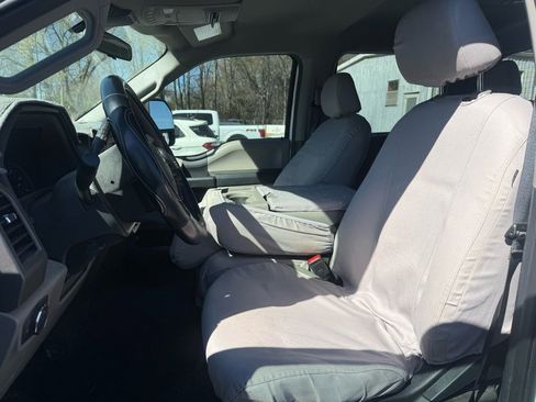 Used 2022 Ford F250 XL w/ STX Appearance Package image 9