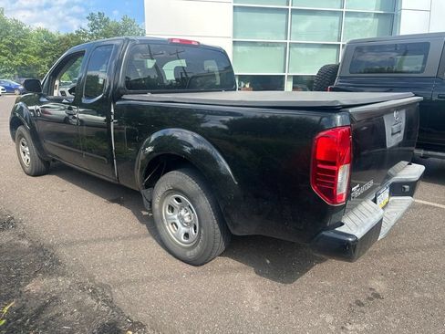 Used 2017 Nissan Frontier S w/ S Preferred Package RWD image 2