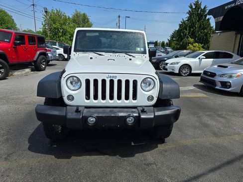Used 2017 Jeep Wrangler Unlimited Sport w/ Quick Order Package 24S AWD/4WD image 8