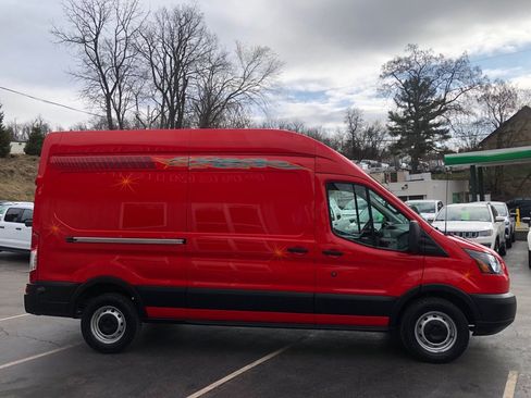 Used 2019 Ford Transit 250 148 High Roof RWD image 6