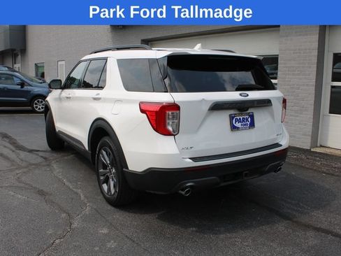 Used 2023 Ford Explorer XLT w/ Equipment Group 202A AWD/4WD image 2