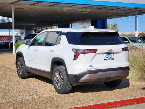 New 2026 Chevrolet Equinox LT w/ Convenience Package II image 5