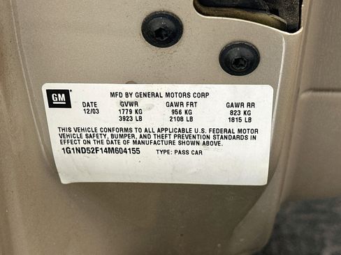 Used 2004 Chevrolet Malibu Classic FWD image 12