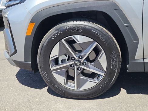 Certified 2026 Hyundai Tucson SEL FWD image 9
