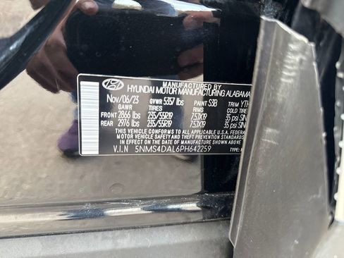 Used 2023 Hyundai Santa Fe Limited image 45