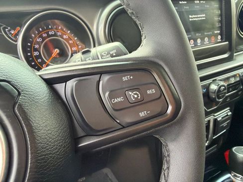 Used 2023 Jeep Wrangler Sport AWD/4WD image 19