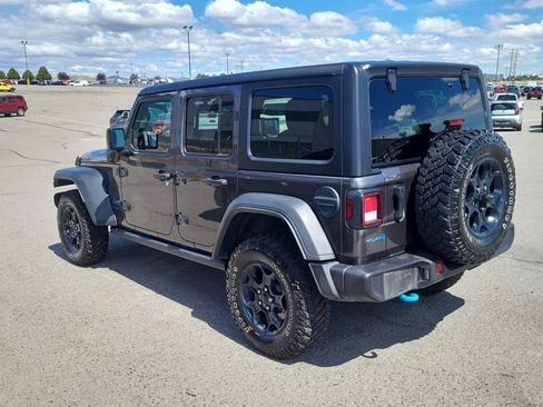 Used 2023 Jeep Wrangler Unlimited w/ 8.4" Radio Group AWD/4WD image 3