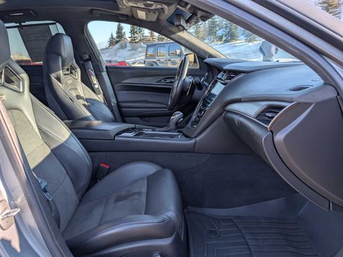Used 2019 Cadillac CTS V w/ Carbon Fiber Package image 10