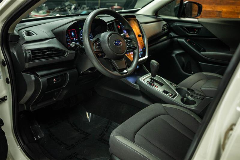 Used 2025 Subaru Crosstrek 2.5i Premium AWD/4WD image 8