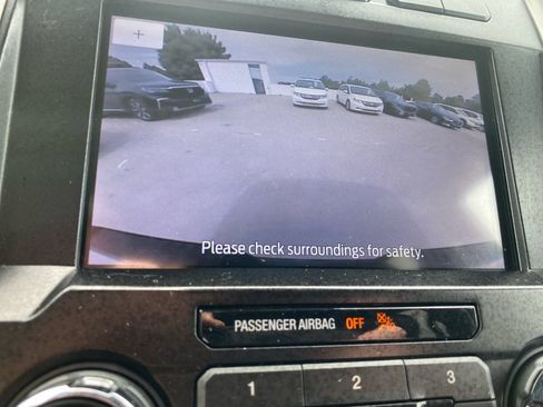 Used 2020 Ford F150 Lariat AWD/4WD image 23