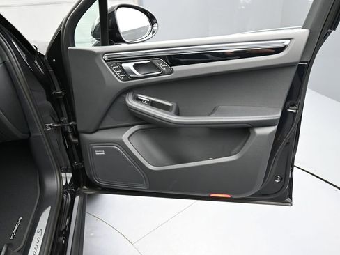 New 2026 Porsche Macan S AWD/4WD image 29