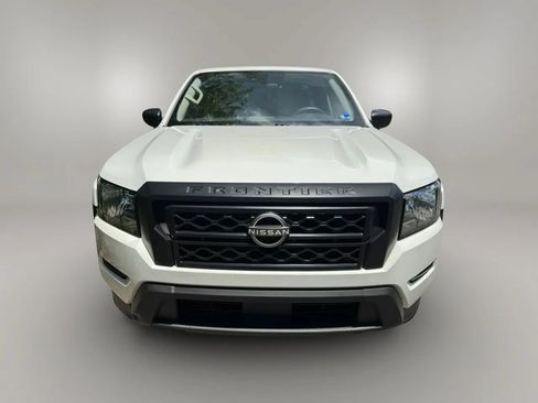 Used 2022 Nissan Frontier S w/ Technology Package AWD/4WD image 10