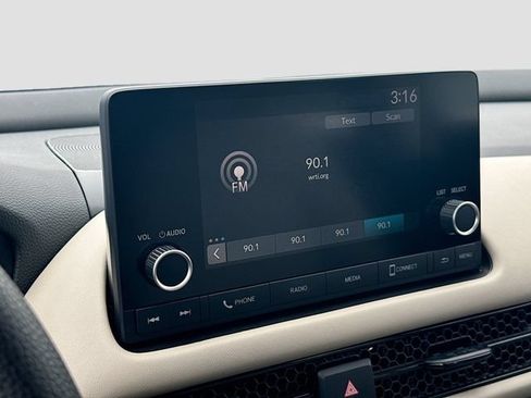 Certified 2024 Honda HR-V LX image 18