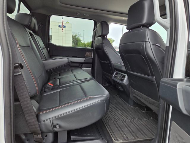 Used 2024 Ford F250 Lariat w/ Lariat Ultimate Package AWD/4WD image 13