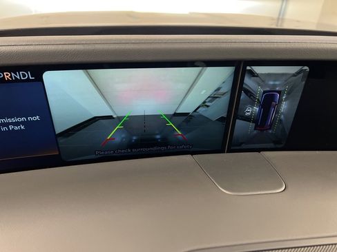 Used 2026 Lincoln Nautilus Premier image 14