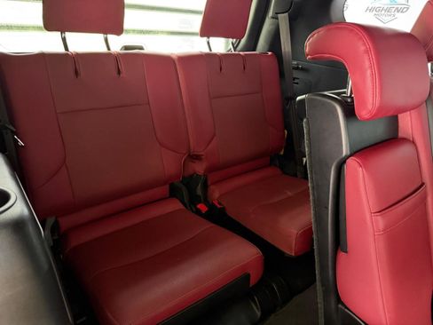 Used 2022 Lexus GX 460 Premium w/ Premium Package image 26