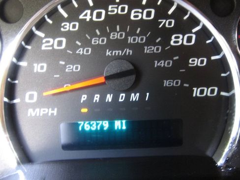 Used 2020 Chevrolet Express 2500 w/ Driver Convenience Package RWD image 11