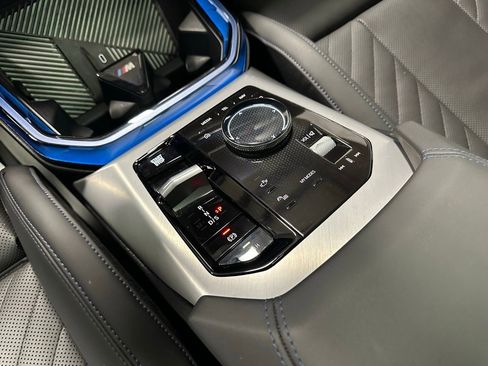 Used 2025 BMW X3 xDrive30i w/ M Sport Package image 37