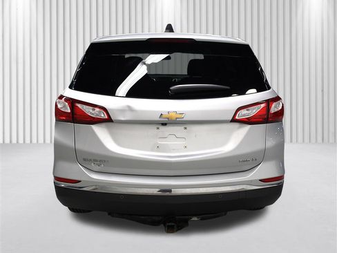 Used 2018 Chevrolet Equinox LT AWD/4WD image 4