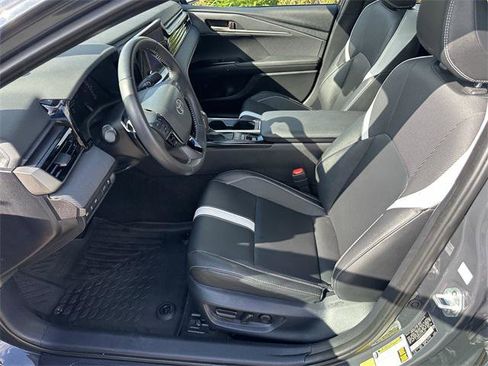 Certified 2025 Toyota Camry SE image 19