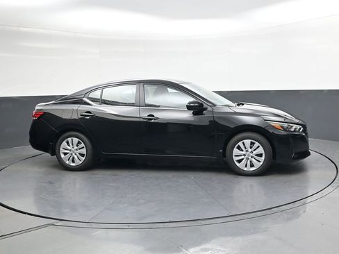 Certified 2025 Nissan Sentra S image 3