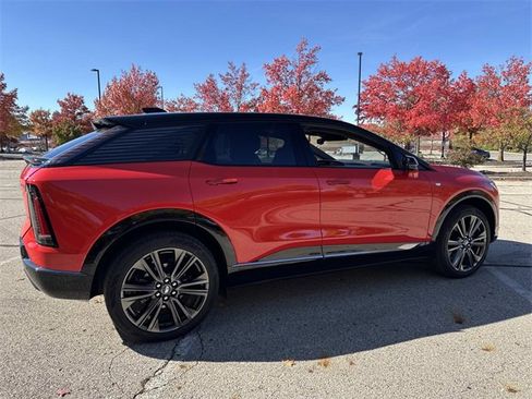 New 2026 Cadillac Optiq Sport 2 image 6