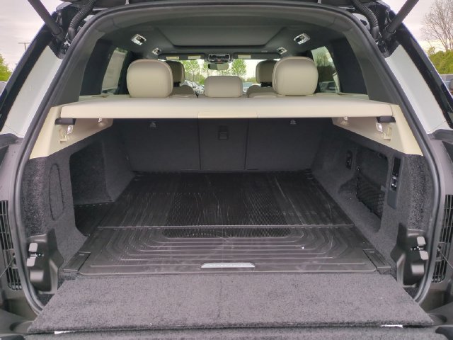 New 2026 Land Rover Range Rover SE AWD/4WD image 16