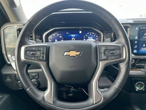 Used 2022 Chevrolet Silverado 1500 LT image 22