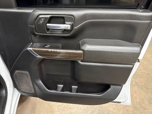 Used 2021 Chevrolet Silverado 2500 LT w/ Fleet Comfort Package image 22