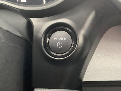 New 2026 Toyota Sienna XLE image 25