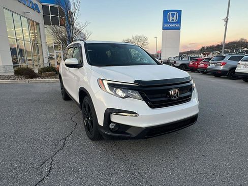 Used 2022 Honda Pilot Special Edition image 2