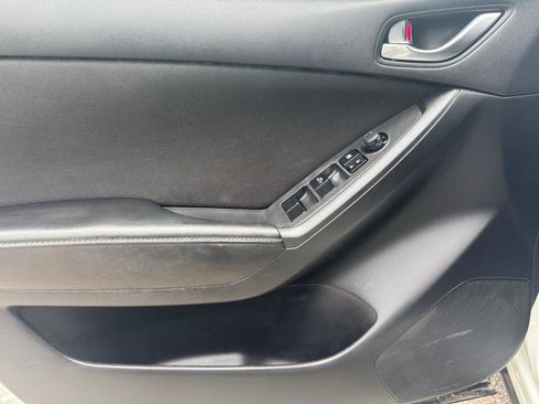 Used 2016 MAZDA CX-5 Sport w/ Rear Camera Package FWD image 21