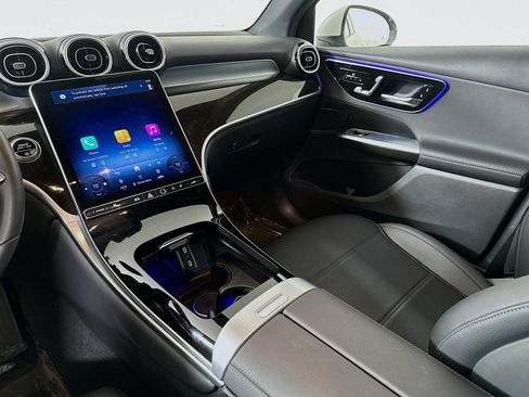 New 2025 Mercedes-Benz GLC 300 4MATIC image 22