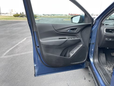 Used 2024 Chevrolet Equinox LT w/ LPO, Floor Liner Package image 19