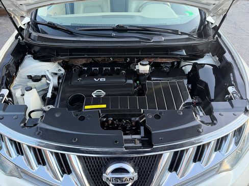 Used 2010 Nissan Murano LE w/ Navigation Pkg image 29