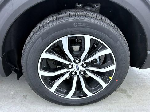 New 2026 Ford Explorer ST-Line image 24