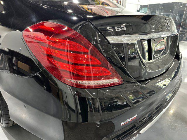 Used 2015 Mercedes-Benz S 63 AMG 4MATIC Sedan image 34