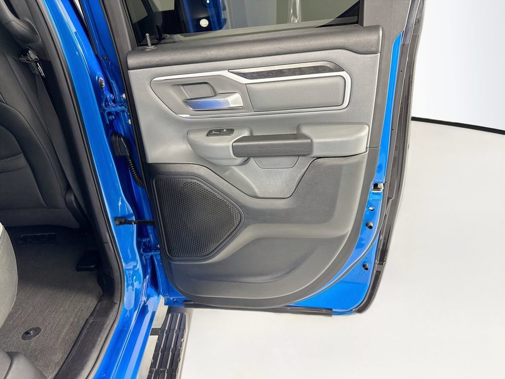Used 2021 RAM 1500 Big Horn RWD image 27