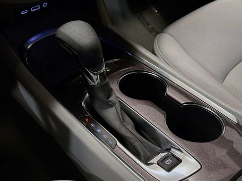 Used 2024 Chevrolet Malibu LT FWD image 18