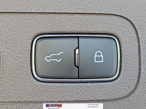 Used 2023 Lincoln Aviator Reserve w/ Equipment Group 201A image 7