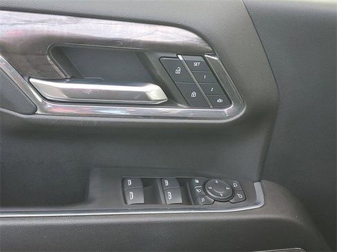 Used 2024 Chevrolet Silverado 3500 LTZ w/ LTZ Premium Package image 17