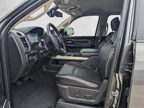 Used 2022 RAM 2500 Laramie image 10