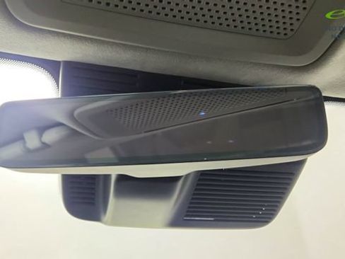 Used 2025 Rivian R1T Premium AWD/4WD image 55